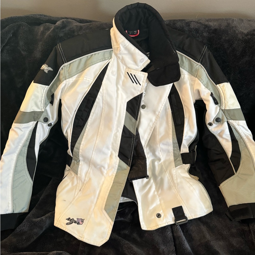 Snowmobiling jacket